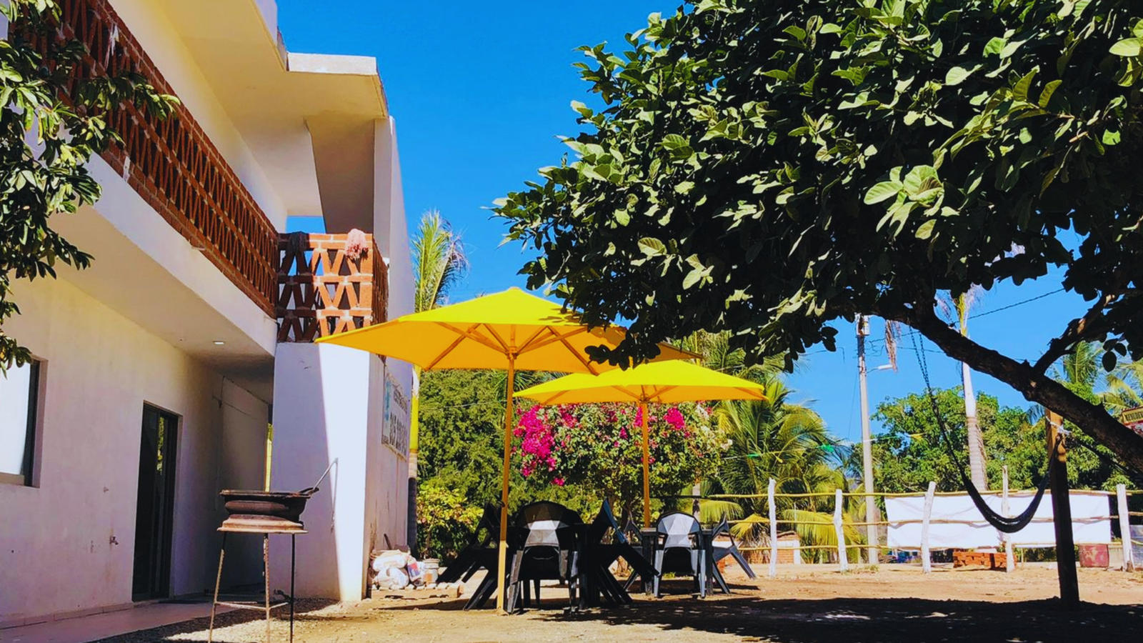 Complejo Bungalows El Descanso y Casa Toro en Punta Pérula Jal