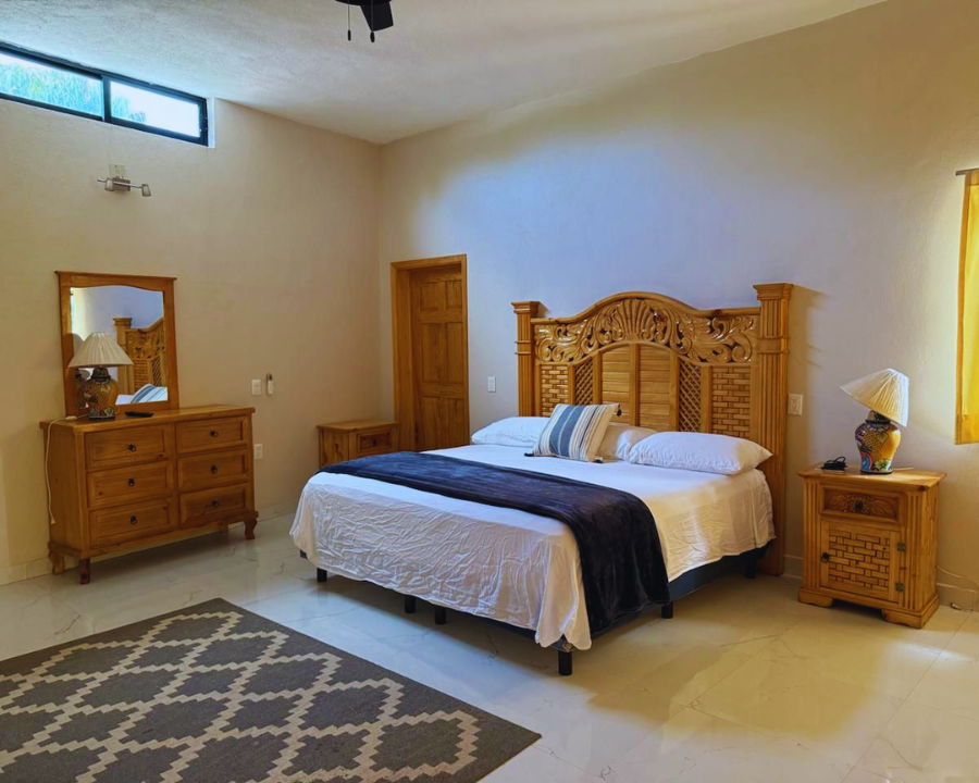 Habitaciones confortables con camas King size y aire acondicionado