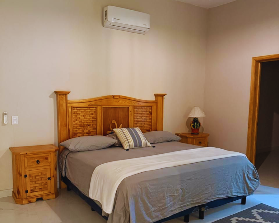 Detalles de habitaciones climatizadas de planta baja en Punta Pérula